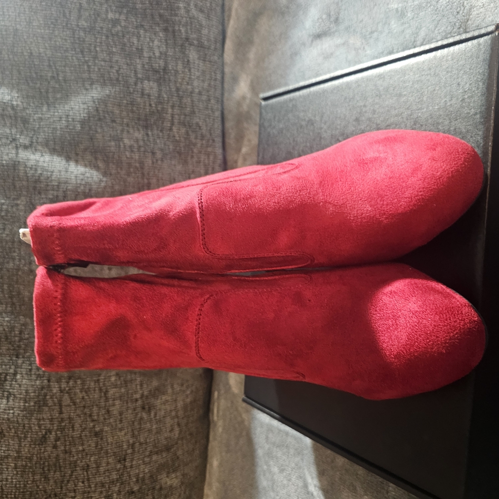 Elegant Red Women's Boots